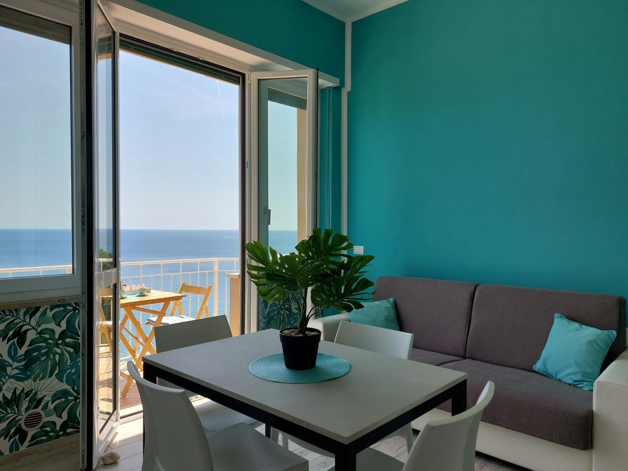 Una Finestra Sul Mare Home 1 베르게지 외부 사진