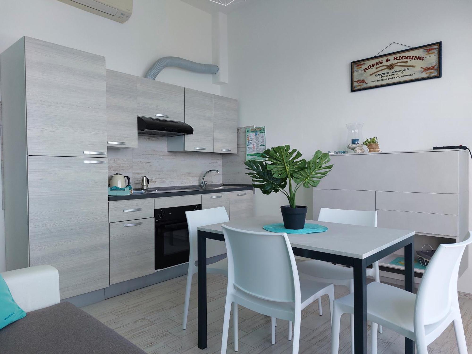 Una Finestra Sul Mare Home 1 베르게지 외부 사진